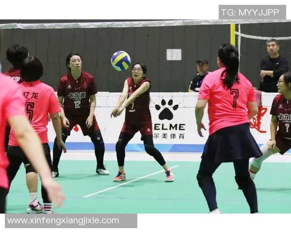 北京排球队在邀请赛中的灵活性表现与战术创新分析 北京排球队在邀请赛中的灵活性表现与战术创新分析